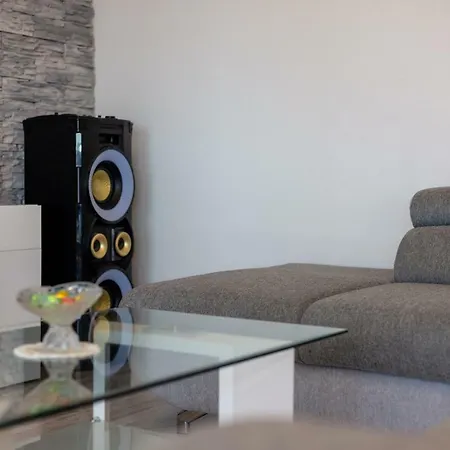 Luxury Nora Apartmán *