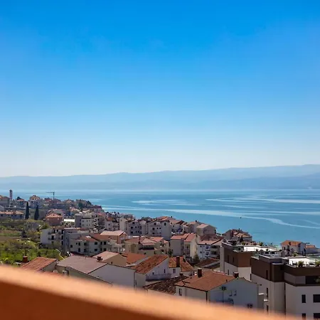Apartment Luxury Nora Podstrana
