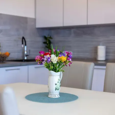 Apartment Luxury Nora