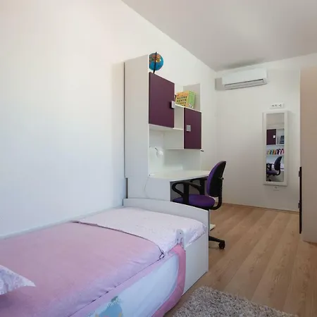 Apartment Luxury Nora