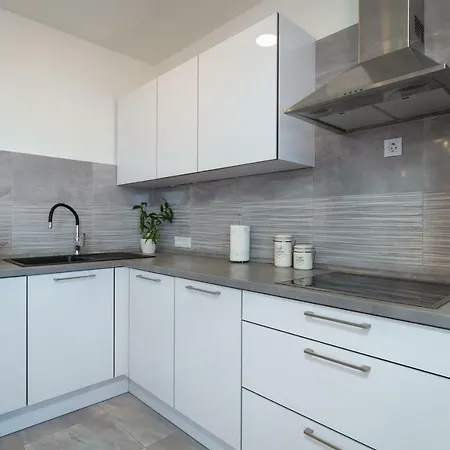 Luxury Nora Apartment *